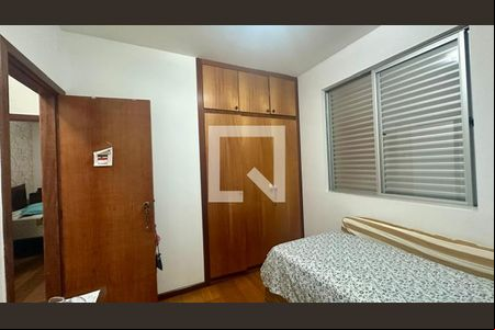 Quarto 2 de apartamento à venda com 3 quartos, 90m² em Jardim America, Belo Horizonte