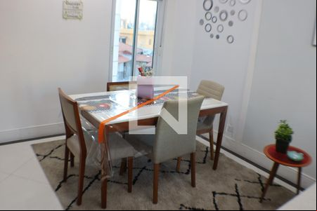 Sala de apartamento para alugar com 2 quartos, 71m² em Jardim dos Camargos, Barueri