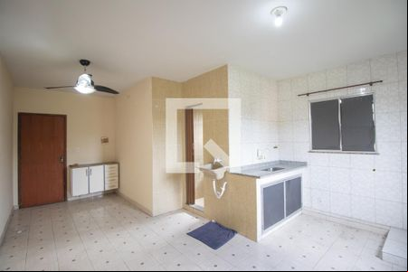 Kitnet/Studio para alugar com 1 quarto, 80m² em Colubandê, São Gonçalo