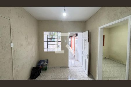 Sala de casa para alugar com 2 quartos, 70m² em Vila Eldizia, Santo André