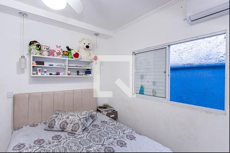 Suite 1 de casa para alugar com 3 quartos, 380m² em Vila Mangalot, São Paulo