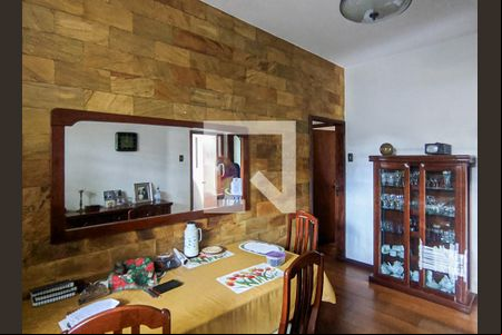 Sala de Jantar de casa para alugar com 5 quartos, 130m² em Sagrada Família, Belo Horizonte