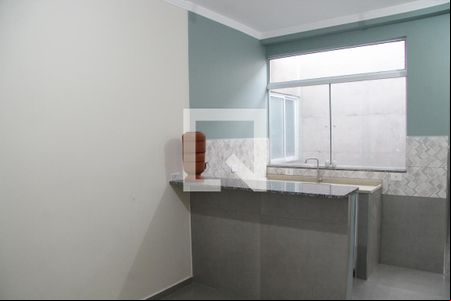 Sala e Cozinha integrada  de apartamento para alugar com 1 quarto, 38m² em Jardim Adriana, Guarulhos