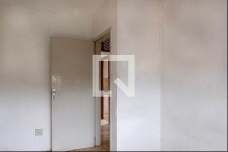 Quarto 1 de apartamento para alugar com 2 quartos, 80m² em Nonoai, Porto Alegre