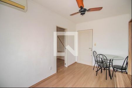 Sala de apartamento à venda com 1 quarto, 40m² em Jardim Itu, Porto Alegre