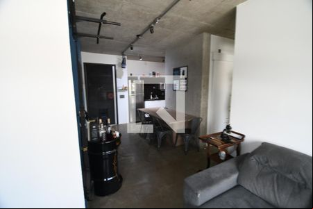 Sala de kitnet/studio à venda com 2 quartos, 72m² em Cambuí, Campinas