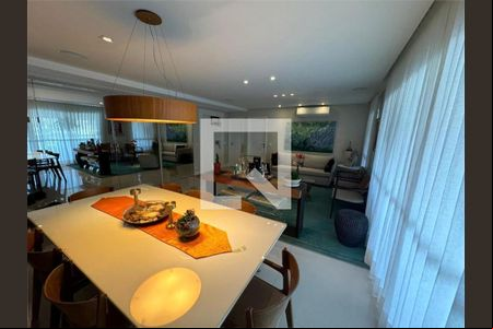 Apartamento à venda com 3 quartos, 194m² em Bosque da Saúde, São Paulo