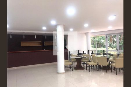 Apartamento à venda com 2 quartos, 97m² em Vila Sonia, São Paulo