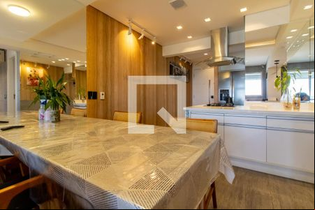 Sala de apartamento para alugar com 2 quartos, 75m² em Vila Augusta, Guarulhos