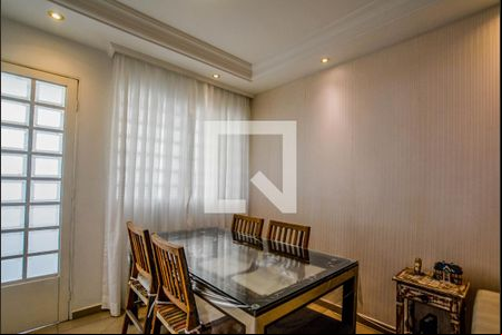 Sala de casa de condomínio à venda com 3 quartos, 114m² em Utinga, Santo André