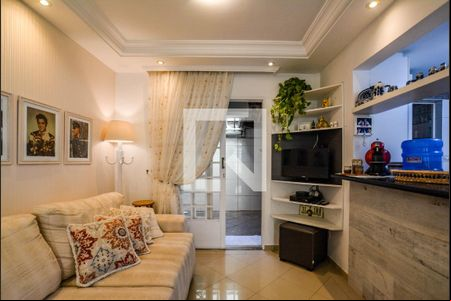 Sala de casa de condomínio à venda com 3 quartos, 114m² em Utinga, Santo André