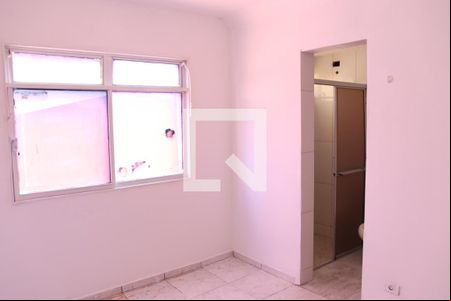 Suíte de apartamento para alugar com 2 quartos, 81m² em Setor Bueno, Goiânia
