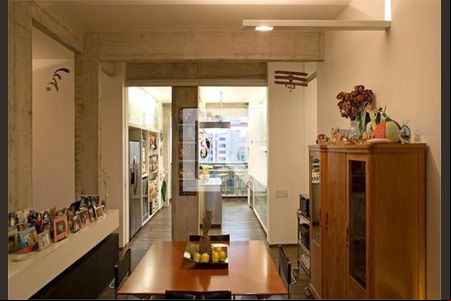Apartamento à venda com 3 quartos, 200m² em Higienópolis, São Paulo