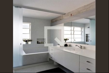 Apartamento à venda com 3 quartos, 200m² em Higienópolis, São Paulo
