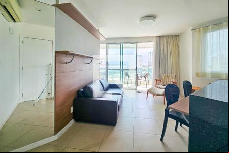 Sala de apartamento para alugar com 1 quarto, 47m² em Caminho das Árvores, Salvador