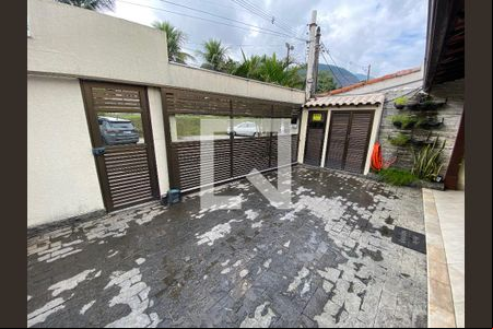 Quinta / Entrada / Garagem de casa à venda com 6 quartos, 389m² em Anil, Rio de Janeiro