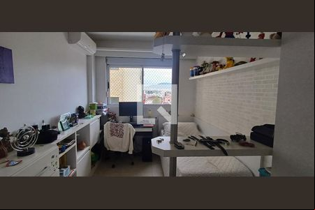 Quarto 1 de apartamento para alugar com 3 quartos, 270m² em Coqueiros, Florianópolis