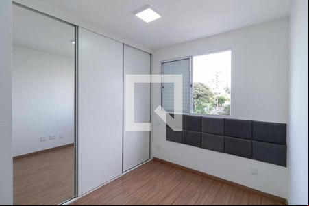 Suíte  de apartamento à venda com 2 quartos, 130m² em Castelo, Belo Horizonte