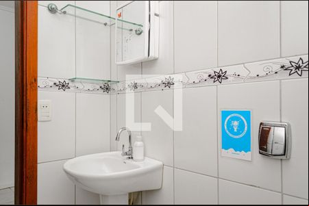 Banheiro de apartamento para alugar com 1 quarto, 50m² em Ingleses do Rio Vermelho, Florianópolis