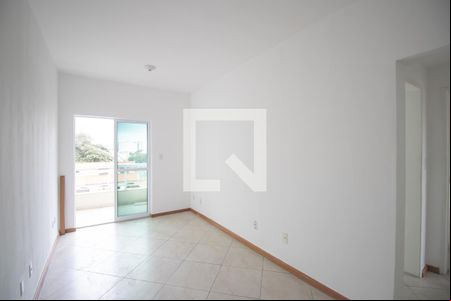 Sala de apartamento para alugar com 2 quartos, 58m² em Centro, São Gonçalo