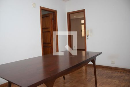 Apartamento à venda com 3 quartos, 130m² em Lourdes, Belo Horizonte