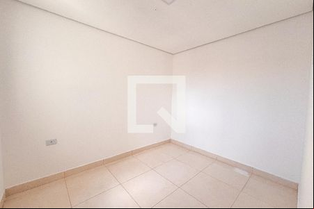 Quarto 2 de apartamento para alugar com 2 quartos, 50m² em Jardim Maringa, São Paulo