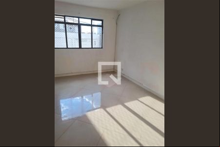 Casa à venda com 3 quartos, 250m² em Vila Polopoli, São Paulo