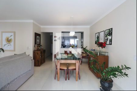 Sala de apartamento para alugar com 3 quartos, 98m² em Barra Funda, Guarujá