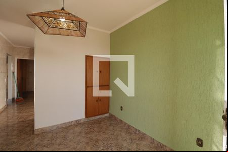 Sala de casa à venda com 3 quartos, 480m² em Jardim Pacaembu, Jundiaí