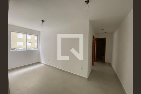 Apartamento para alugar com 2 quartos, 40m² em Del Castilho, Rio de Janeiro