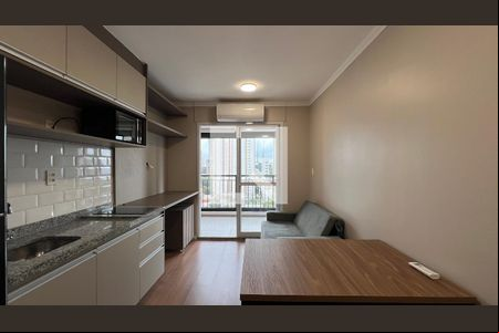 Sala de apartamento para alugar com 1 quarto, 35m² em Pinheiros, São Paulo