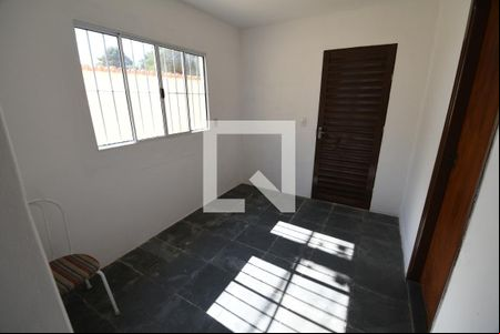 Sala 2 de casa para alugar com 2 quartos, 90m² em Conjunto Habitacional Vila Santana (sousas), Campinas