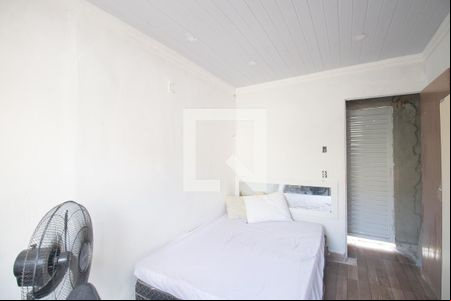 Quarto 1 de casa para alugar com 2 quartos, 50m² em Nova Cidade, São Gonçalo