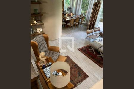 Casa à venda com 3 quartos, 340m² em Campo Belo, São Paulo
