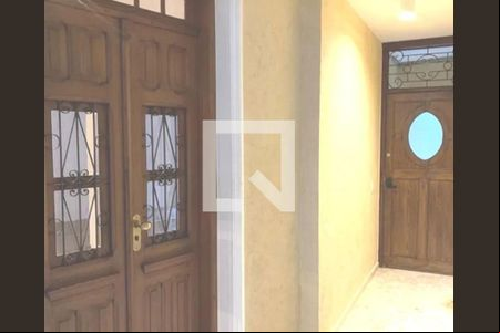 Casa à venda com 5 quartos, 300m² em Jardim Paulistano, São Paulo