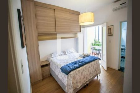 Casa à venda com 2 quartos, 110m² em Pinheiros, São Paulo