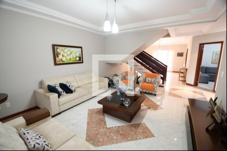 Sala de Estar de casa para alugar com 3 quartos, 260m² em Parque das Flores, Campinas