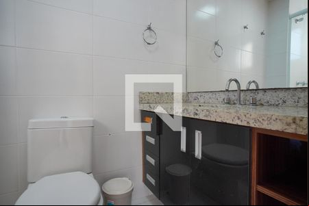 Banheiro da Suíte 1 de apartamento para alugar com 2 quartos, 93m² em Petrópolis, Porto Alegre