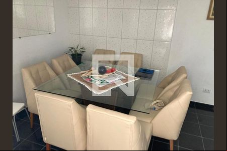Casa à venda com 3 quartos, 175m² em Jardim Marek, Santo André