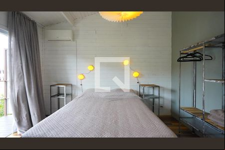 Quarto 1 de casa de condomínio para alugar com 2 quartos, 170m² em Campeche Central, Florianópolis