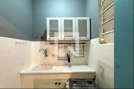 Cozinha de apartamento para alugar com 1 quarto, 38m² em Copacabana, Rio de Janeiro