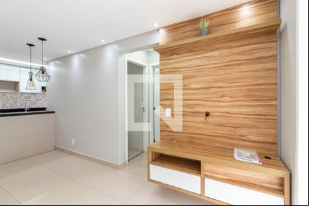 Sala de Estar de apartamento à venda com 2 quartos, 50m² em Vila Nova Cachoeirinha, São Paulo