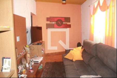Sala de casa à venda com 1 quarto, 880m² em Parque Santo Antonio, Guarulhos