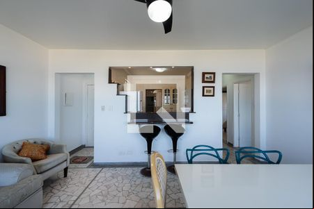 Sala de apartamento para alugar com 2 quartos, 65m² em Gonzaga, Santos