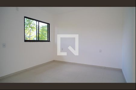 Quarto suíte de casa para alugar com 2 quartos, 105m² em São João do Rio Vermelho, Florianópolis