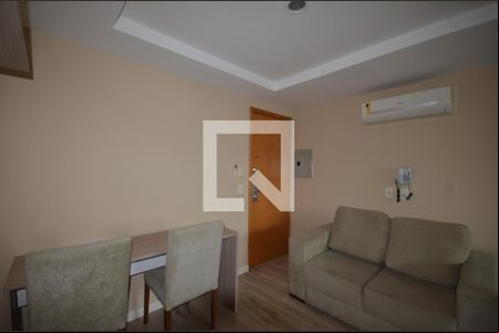 Sala de apartamento para alugar com 1 quarto, 35m² em Campo Grande, Rio de Janeiro