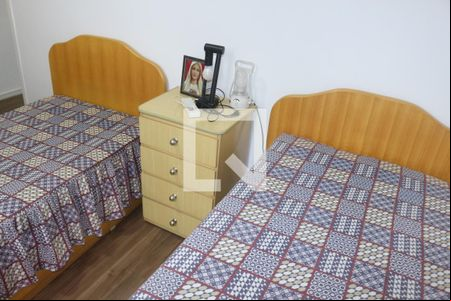 Quarto 2 de apartamento para alugar com 2 quartos, 68m² em Osvaldo Cruz, São Caetano do Sul