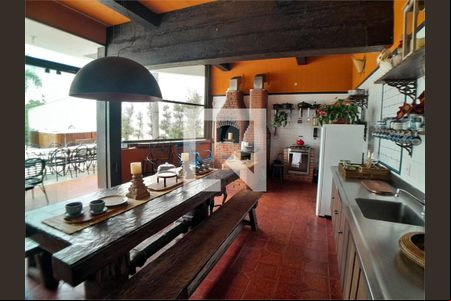 Casa à venda com 5 quartos, 1200m² em Village Terrasse I, Nova Lima