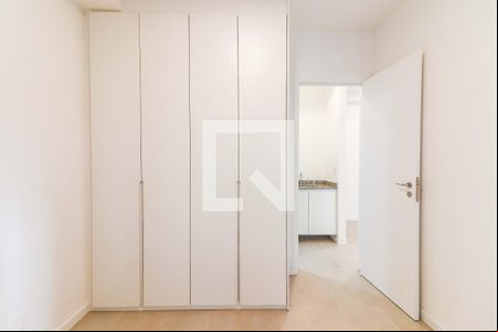 Quarto 1 de apartamento para alugar com 1 quarto, 45m² em Vila Sonia, São Paulo